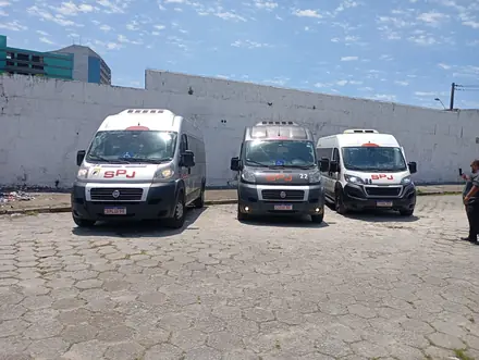 Van da frota SPJ Turismo - foto 2